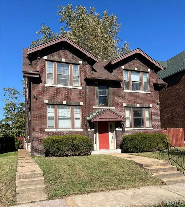 4123 Castleman Avenue, St Louis, MO 63110