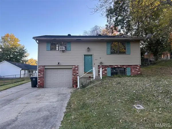 1767 Northwoods Court, Cape Girardeau, MO 63701