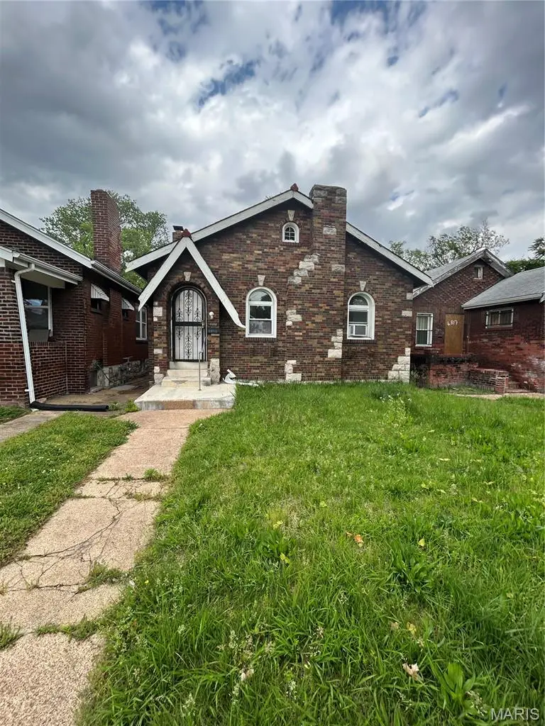 4819 Bessie Avenue, Saint Louis, MO 63115 - #2