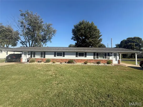 501 Longfellow Street, Bethalto, IL 62010