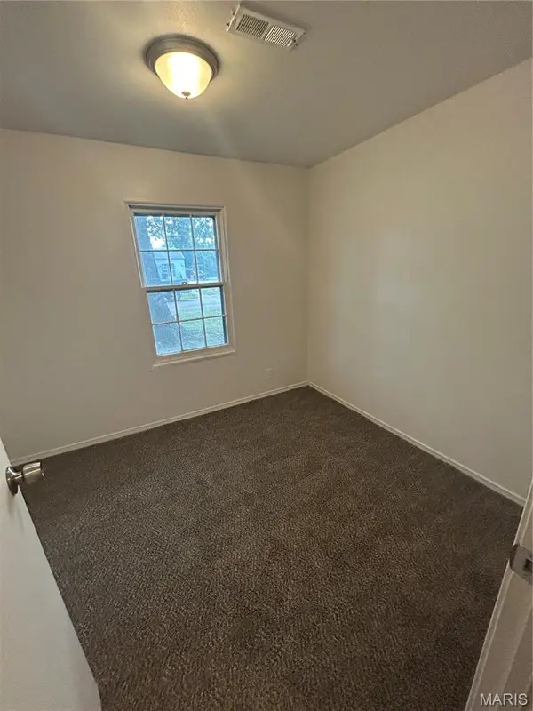 531 Saint Leo Drive, Cahokia, IL 62206