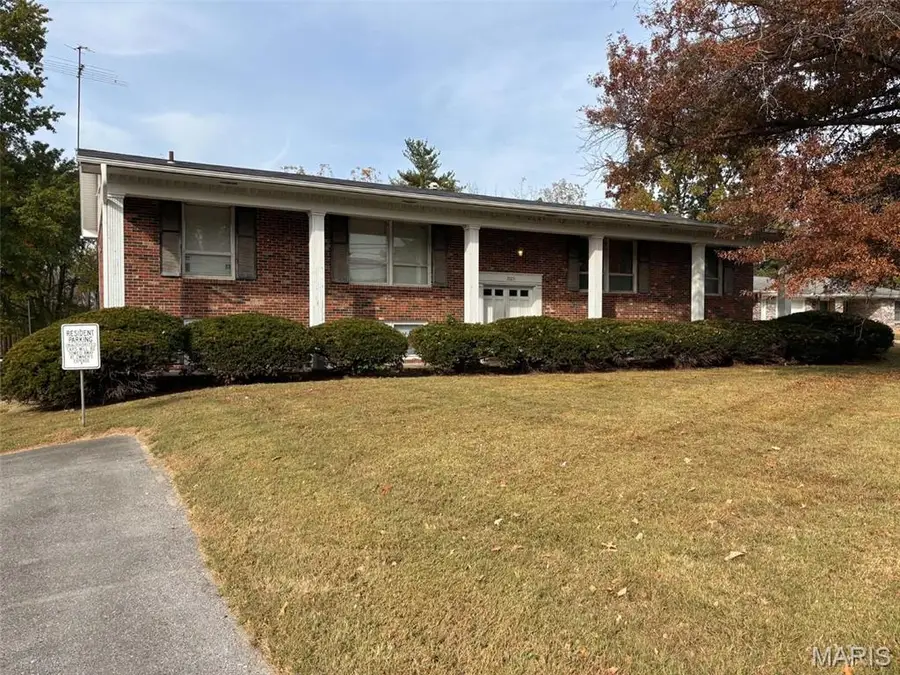 1908 Colonial Lane, Cape Girardeau, MO 63701 - #3
