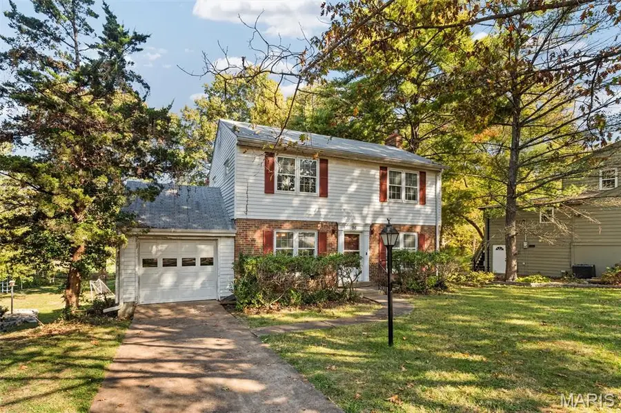 96 Thorncliff Lane, Saint Louis, MO 63122 - #3