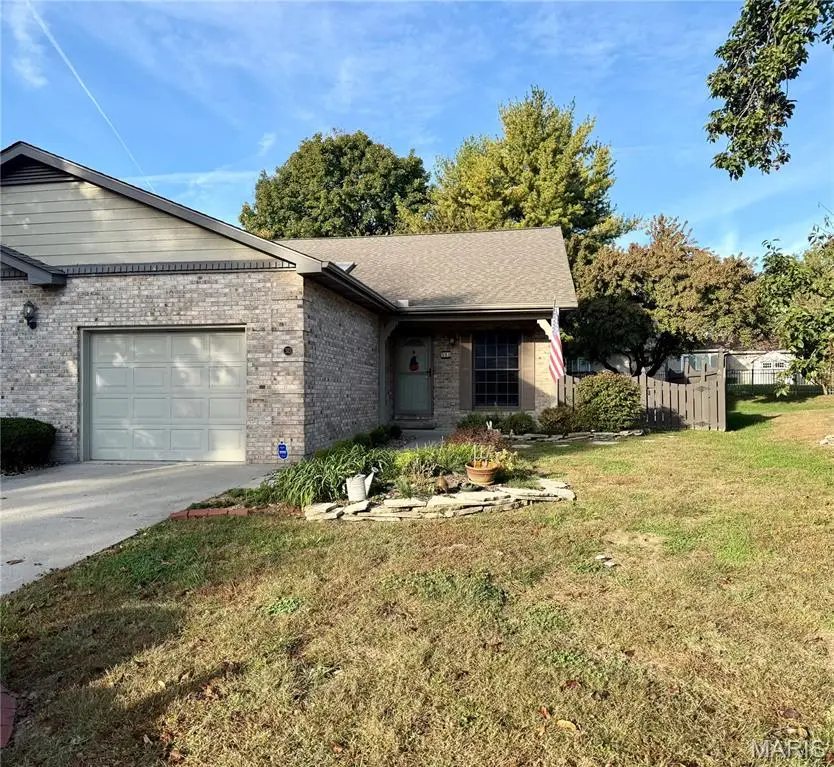 313 Hickory Bend, Belleville, IL 62223 - #1
