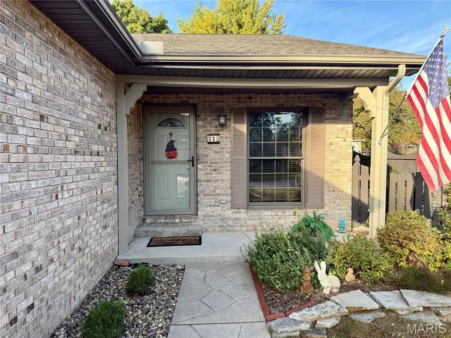 313 Hickory Bend, Belleville, IL 62223 - #2