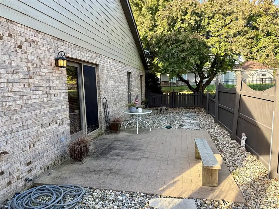 313 Hickory Bend, Belleville, IL 62223 - #3