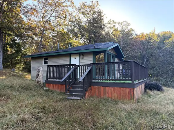 469 Beaver Lane, Cuba, MO 65453