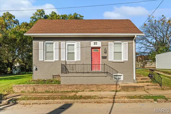 21 S 13th Street, Belleville, IL 62220
