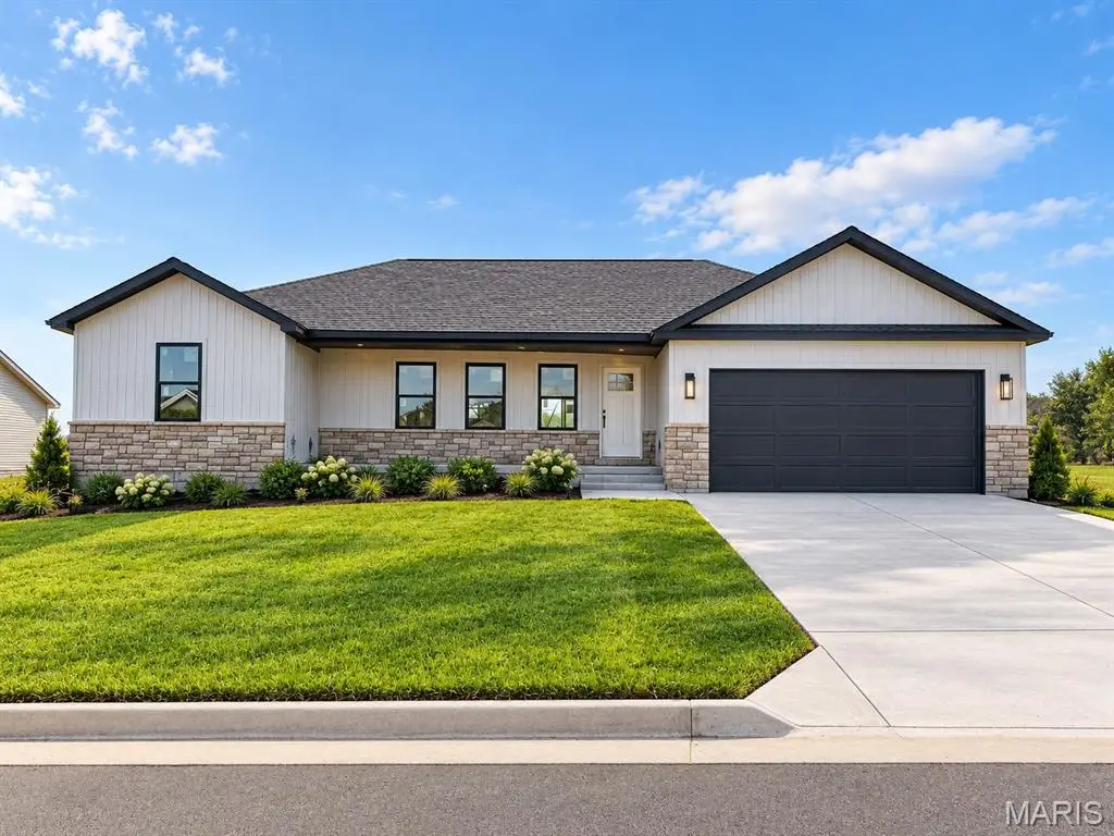 816 Barclay Drive, Farmington, MO 63640 - #1