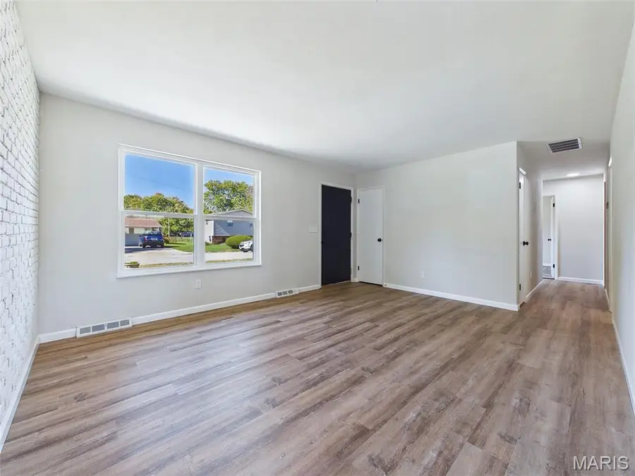 404 Anita Drive, Fairview Heights, IL 62208 - #3