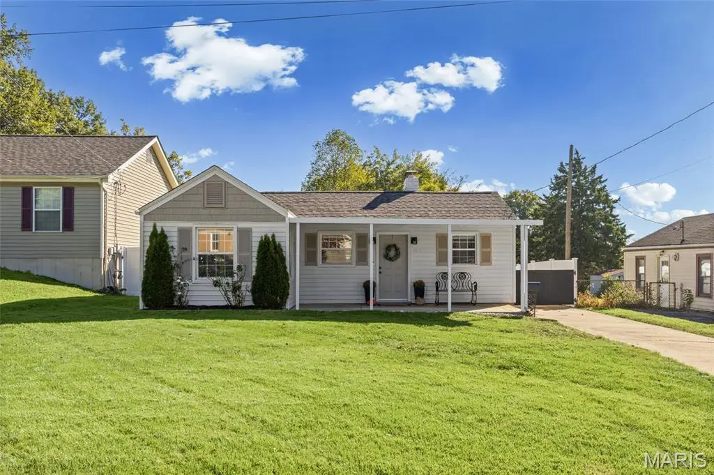 7904 Kingwood Street, Saint Louis, MO 63123 - #1