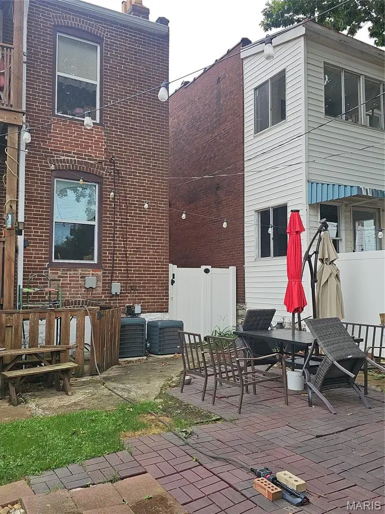 3255 Morganford Road, Saint Louis, MO 63116 - #2