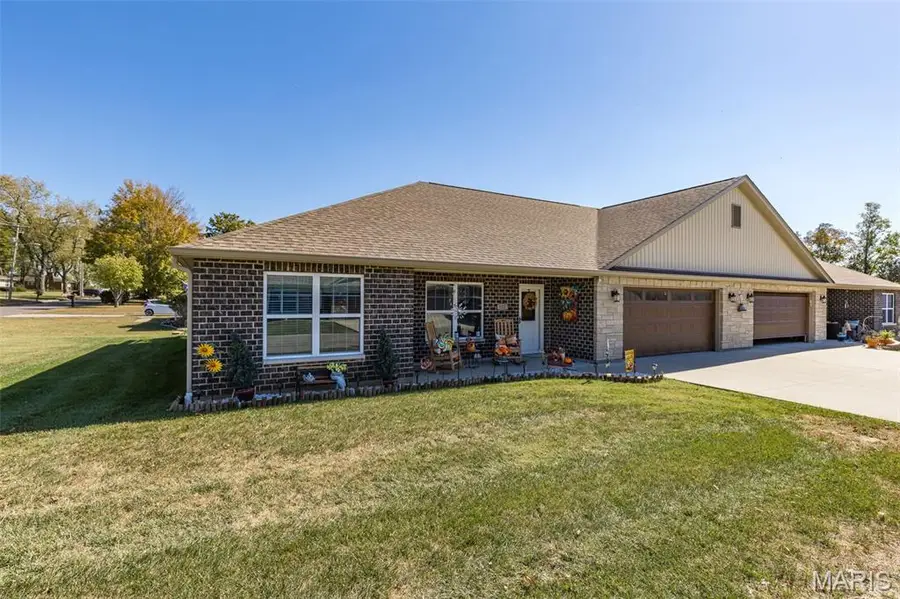 551 Windsor Lane, Farmington, MO 63640 - #2