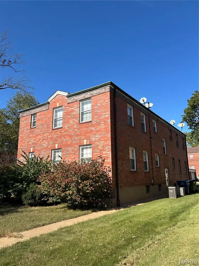 7162 Jamieson Avenue, Saint Louis, MO 63109 - #3