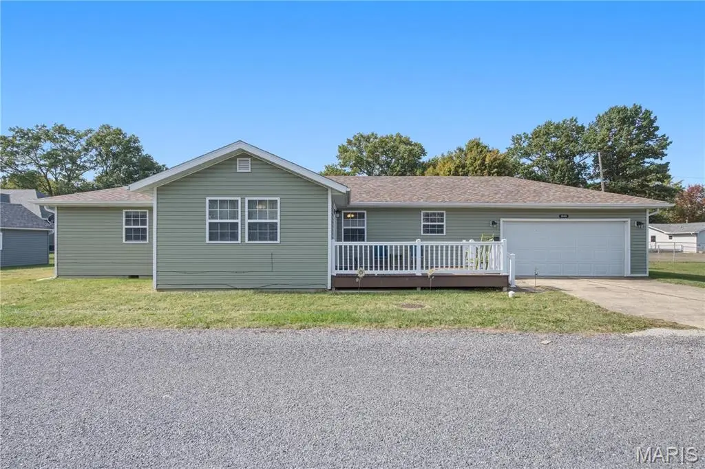 1905 N Jackson Street, Litchfield, IL 62056 - #1
