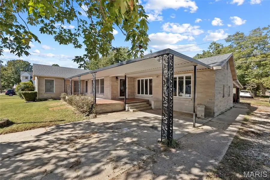 501 W Sturdivant Street, Advance, MO 63730 - #2