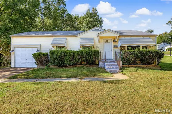 10327 Ashbrook Drive, Bellefontaine Nghbrs, MO 63137