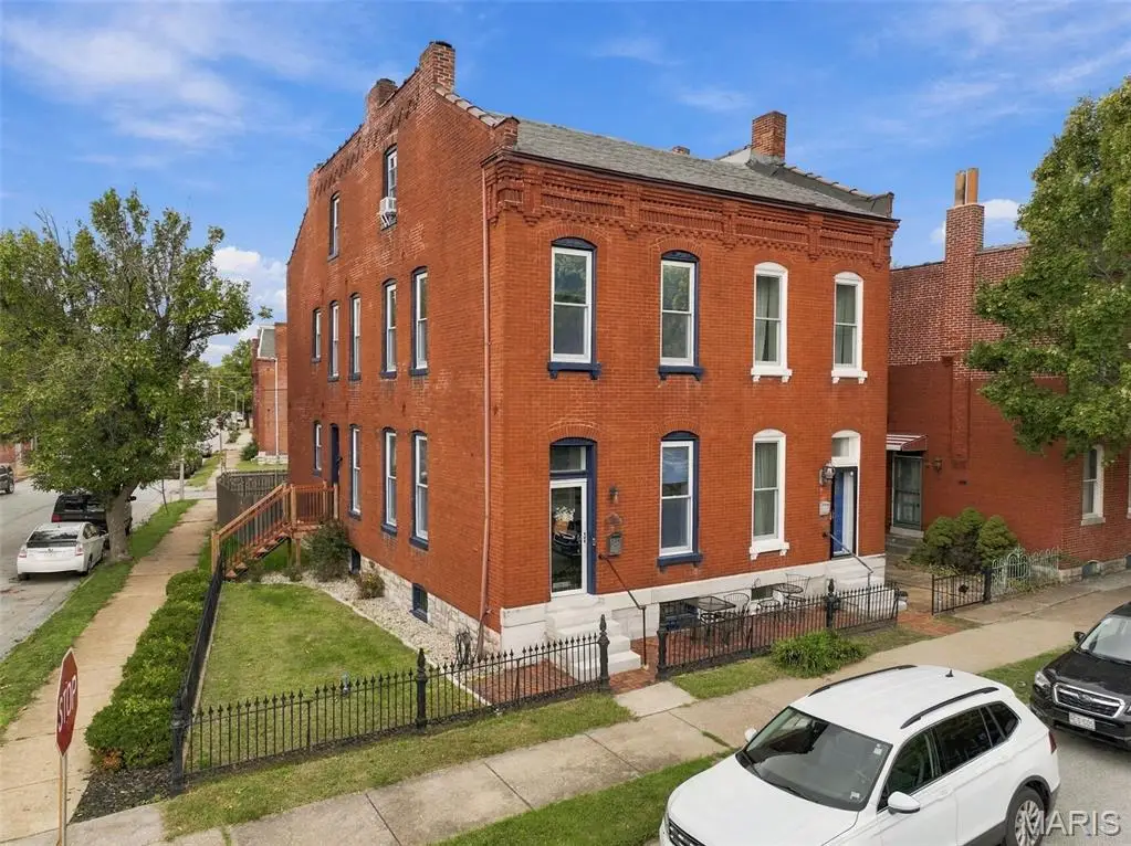 2869 Missouri Avenue, Saint Louis, MO 63118 - #1