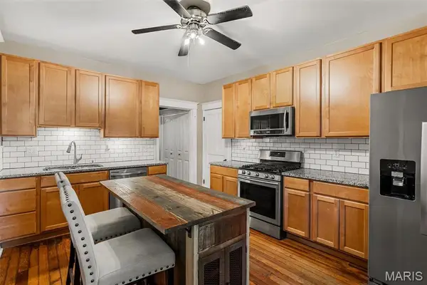 4455 Nebraska Avenue, St Louis, MO 63111