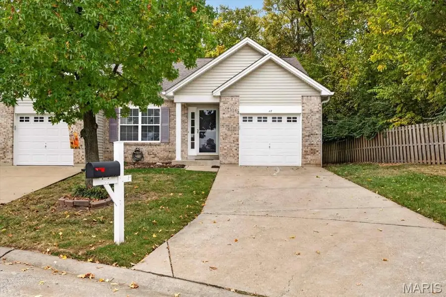 17 Parkway Villa's Court, Saint Peters, MO 63303 - #3