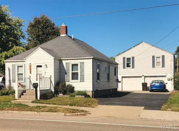 305 E Carpenter Street, Jerseyville, IL 62052