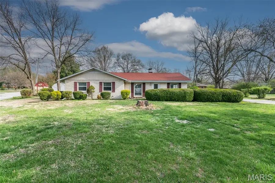 155 Troy Road, Collinsville, IL 62234 - #2