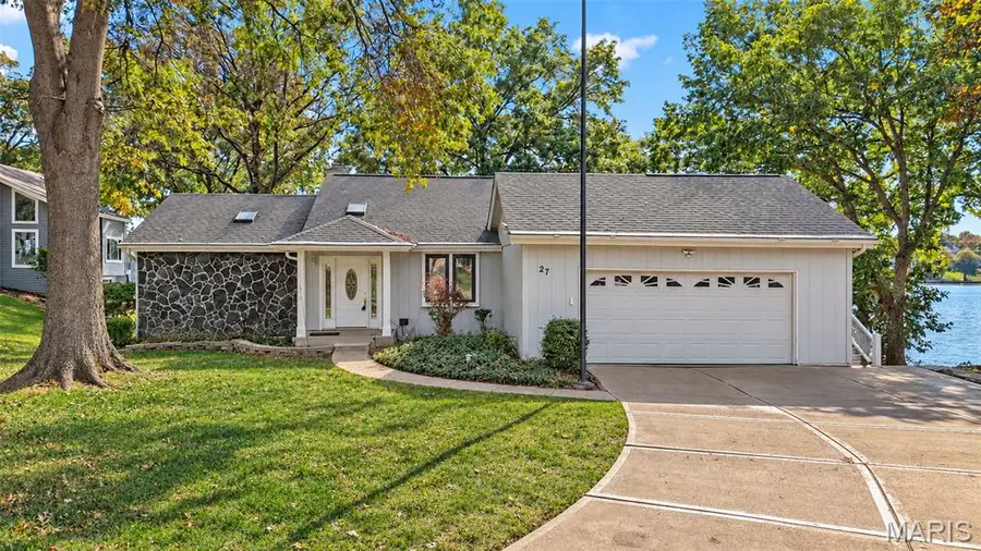27 Marquette Drive, Lake Saint Louis, MO 63367 - #2