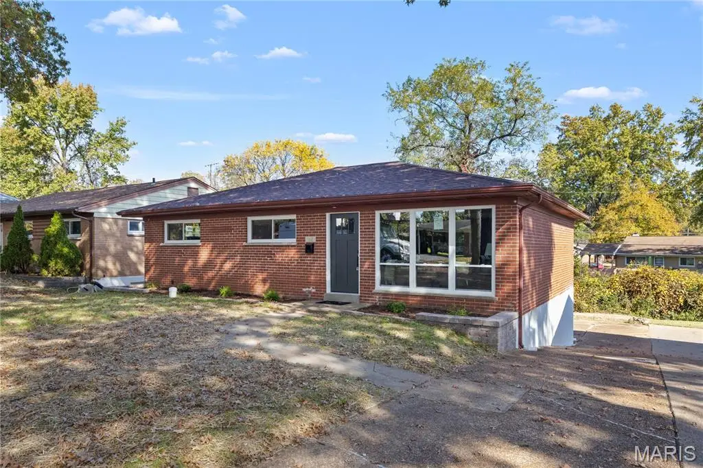 1528 Park Way Drive, University City, MO 63130 - #1