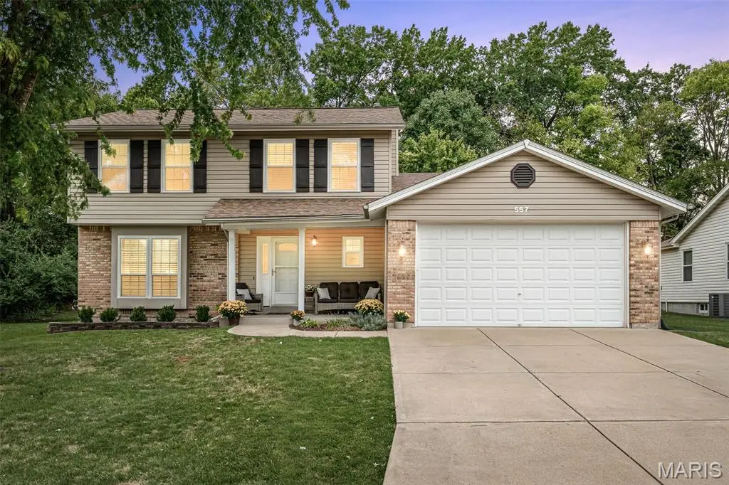 557 Pioneer Drive, Saint Peters, MO 63376 - #1
