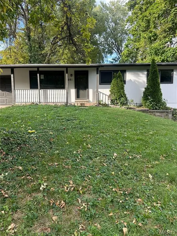 261 Barto Drive, St Louis, MO 63135