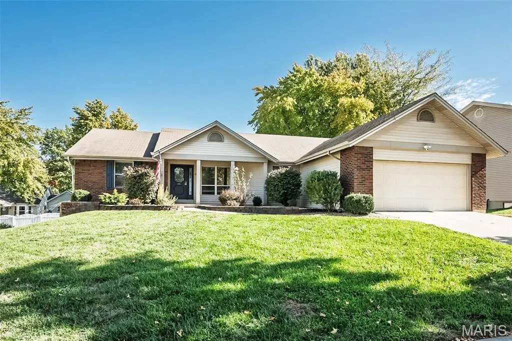 2921 N Kristopher Bend, Saint Charles, MO 63303 - #1