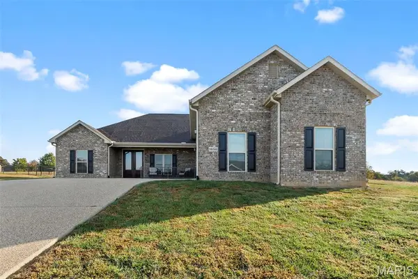 1656 Warren Lake Drive, Jackson, MO 63755