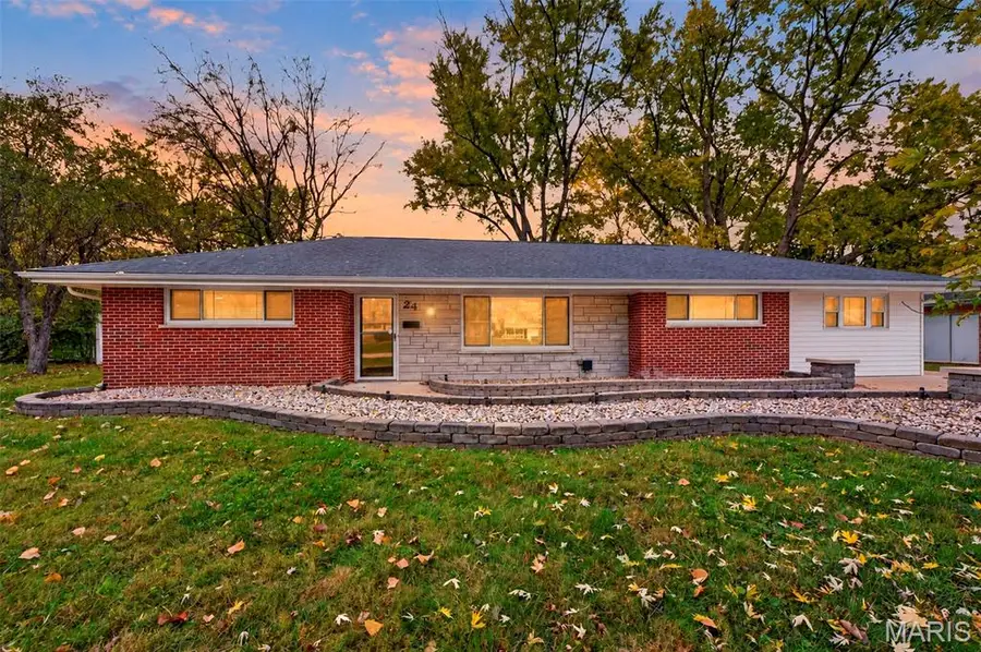 24 Kenwood Drive, Hazelwood, MO 63042 - #2