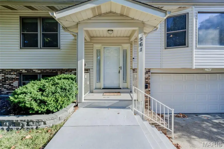561 Queen Ann Drive, Hazelwood, MO 63042 - #2