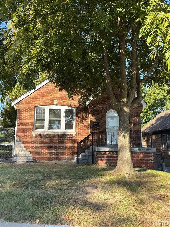 8525 Philo Avenue, Affton, MO 63123 - #1
