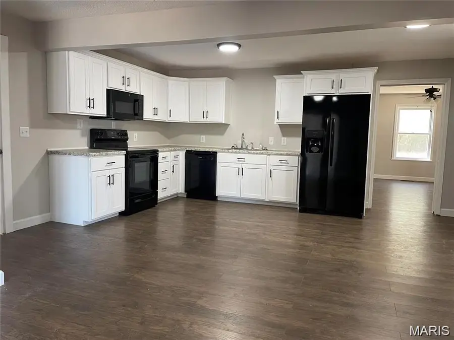 2531 N 14th Street, Poplar Bluff, MO 63901 - #3