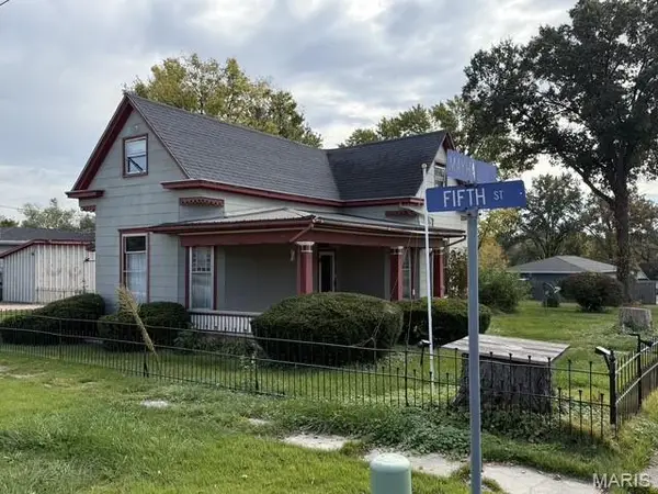 501 S Mayhall Street, New London, MO 63459