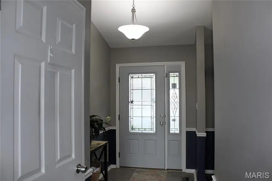 205 Whitehirst Manor Court, Saint Peters, MO 63304 - #2
