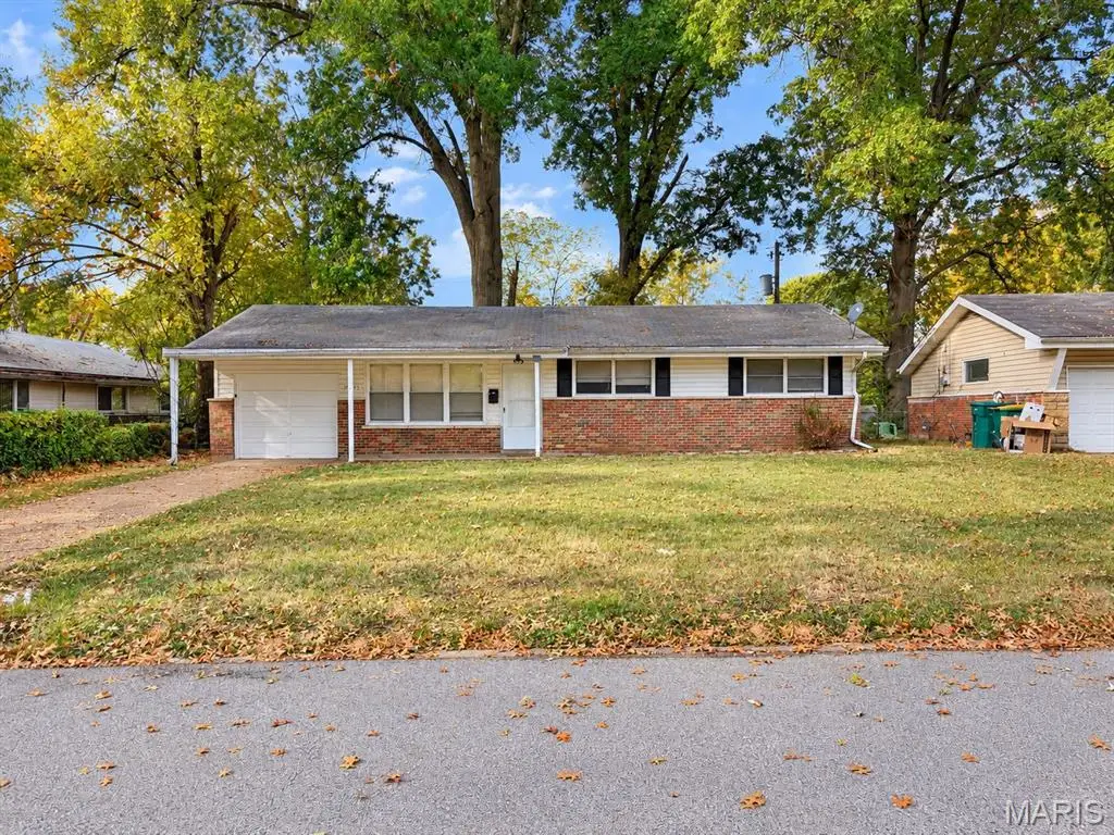 9805 Duke Drive, Saint Louis, MO 63136 - #1