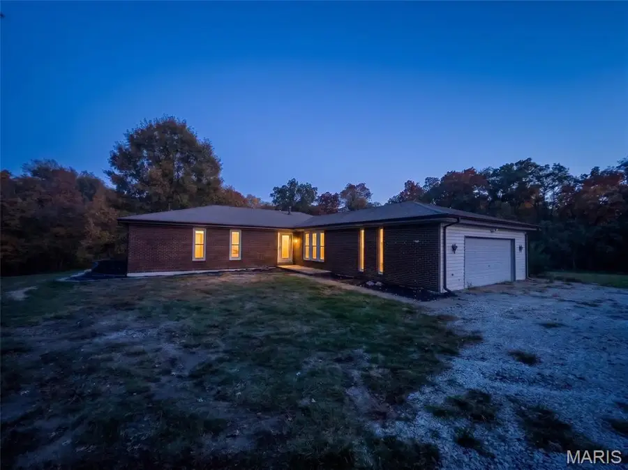 21846 Country Life, Warrenton, MO 63383 - #2
