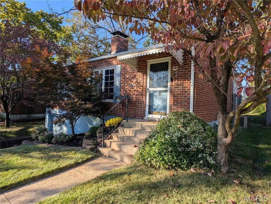 1111 Sturgis Drive, Kirkwood, MO 63122 - #2