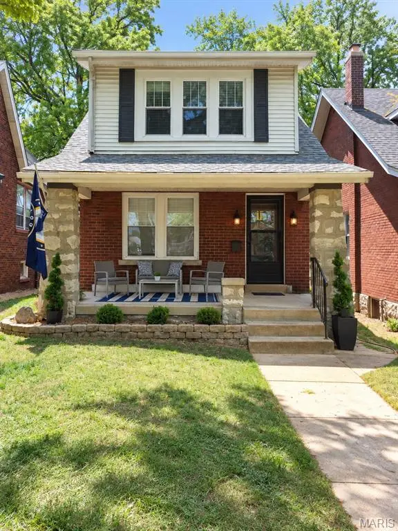 4362 Holly Hills Boulevard, Saint Louis, MO 63116 - #2