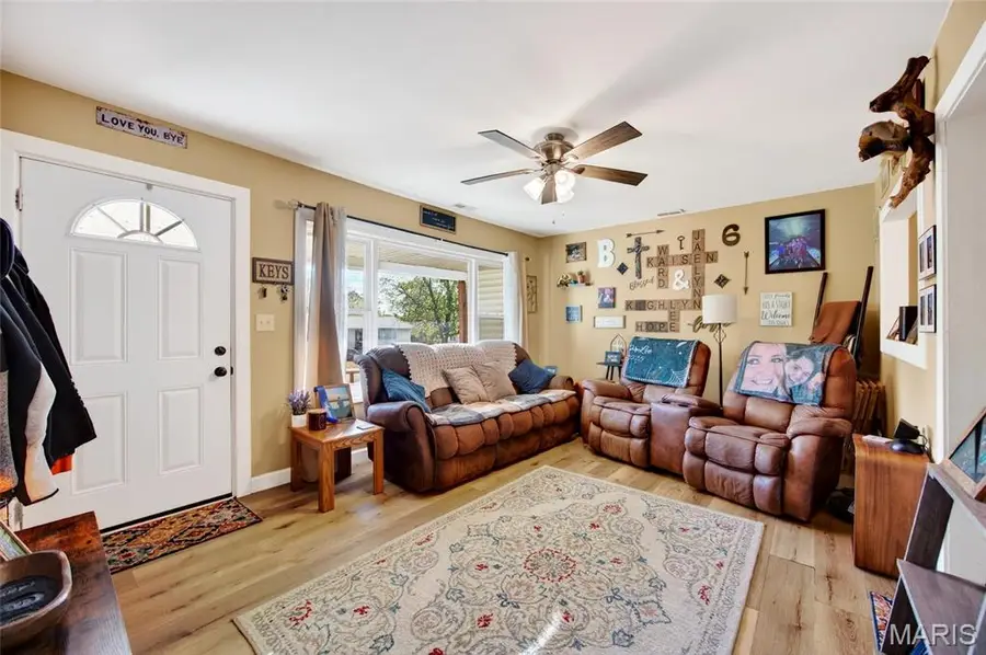 227 Donnalee Avenue, Lebanon, MO 65536 - #3