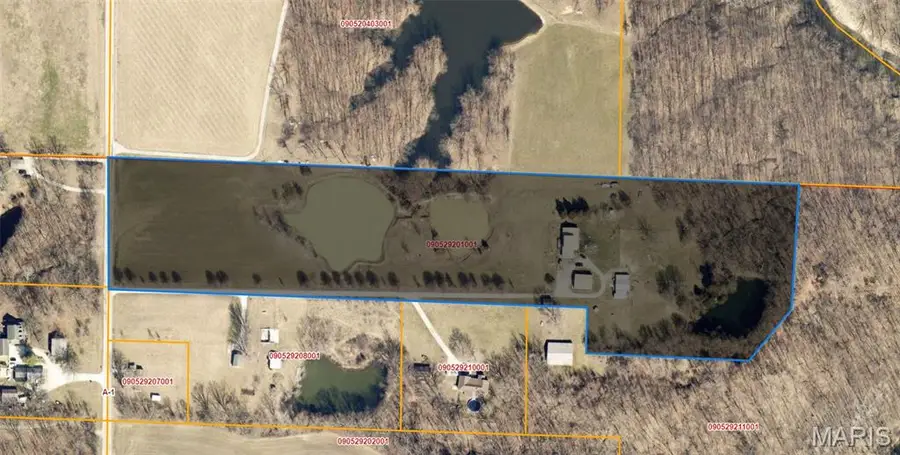 370 Hall Lane, Sorento, IL 62086 - #2