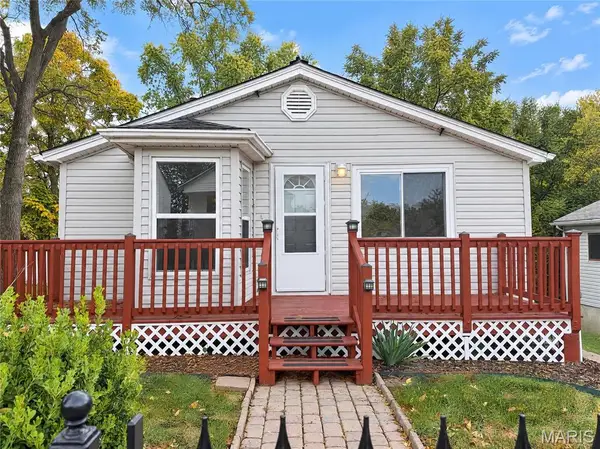 4014 Birchwood Place, St Louis, MO 63125