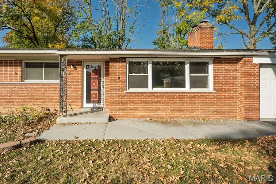 530 Lodge Drive, Saint Louis, MO 63126 - #2