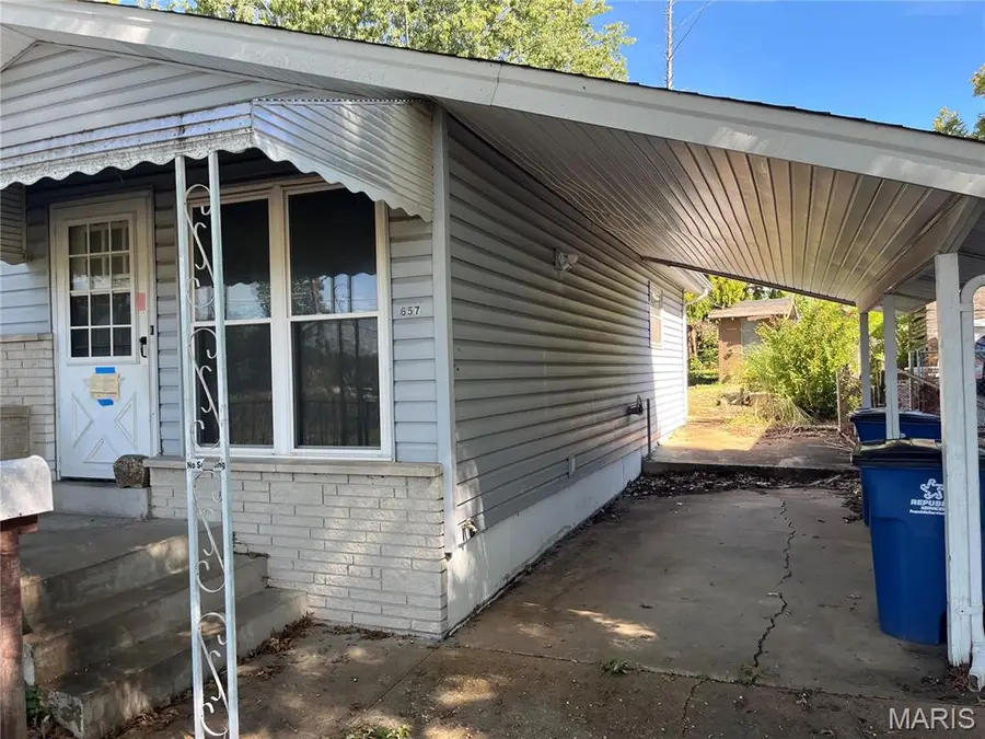 657 Beatrice Avenue, Saint Louis, MO 63125 - #3