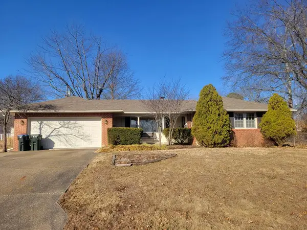 14 Grim Court North, Kirksville, MO 63501