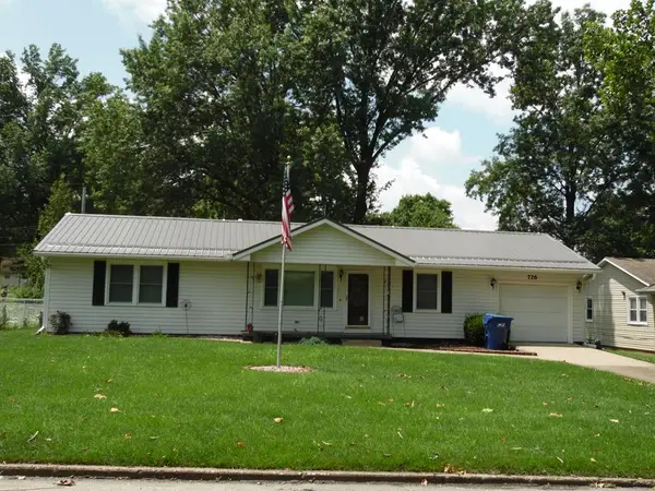 726 Ray Road, Brookfield, MO 64628