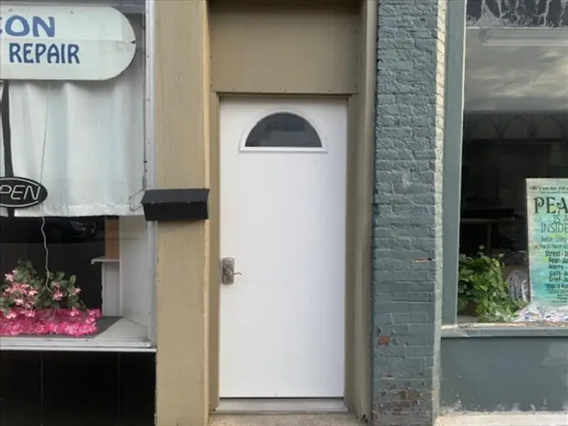 108 Vine St, Macon, MO 63552 - Image #2